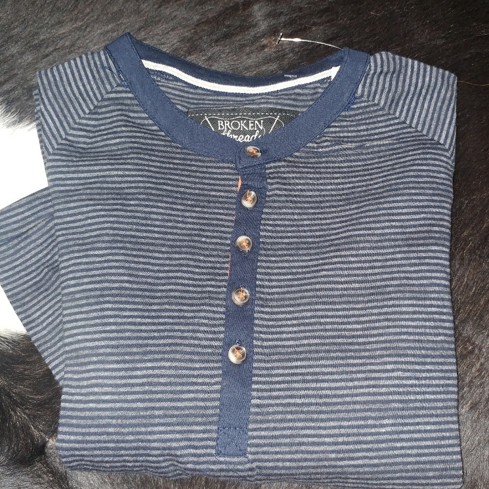 $22 NEW Broken Threads • Striped Navy Blue Button Henley T-Shirt 8 Boys Youth
